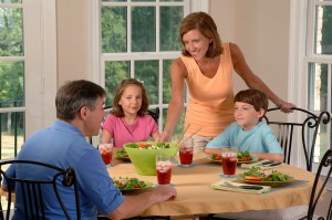 Long Island Family eating healthy food
